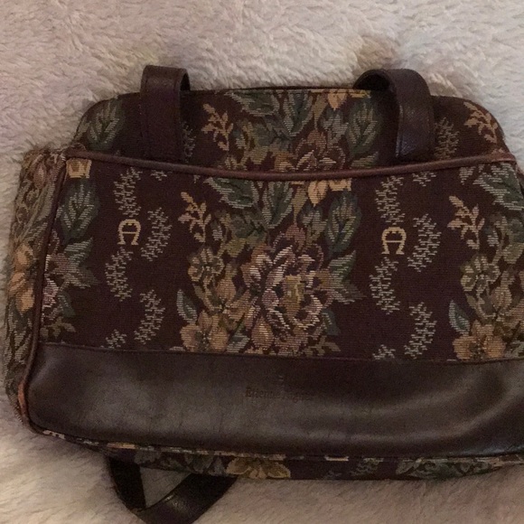 Vintage Etienne Aigner tapestry handbag - Picture 3 of 5